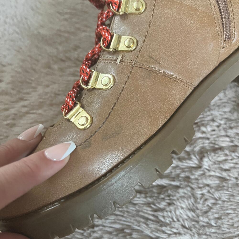 G By Guess Combat Hiking Style Tan Faux Leather 'Nora' Boots Size: 9.5M - Picture 10 of 15